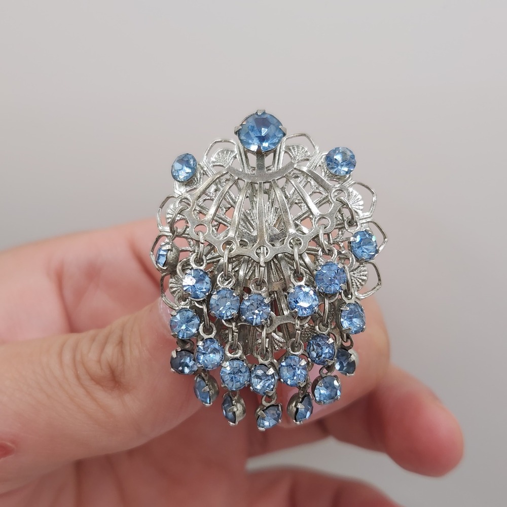 Vintage Sky Blue Rhinestone Silver Filigree Waterfall Clip On Earrings RetroGlam - Picture 2 of 10